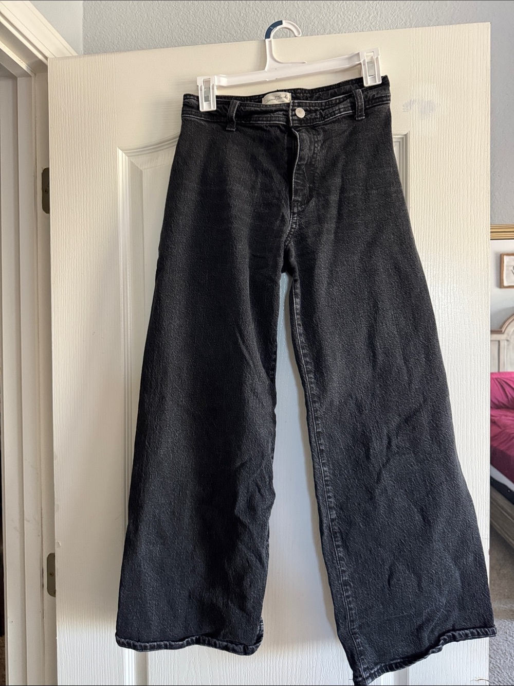 Universal Thread Black Wide-Leg High-Rise Jeans